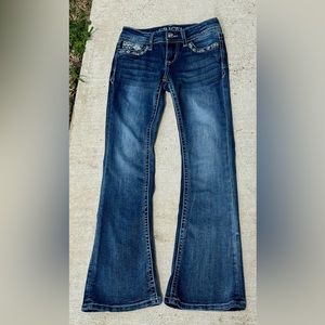 Girls grace in la jeans